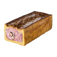 Pâté croûte de lapin aux noisettes