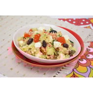 Salade grecque concombre,tomaten feta, olives et boulghour