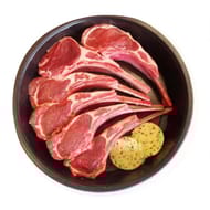 Agneau cotes*** a griller au beurre aux fines herbes