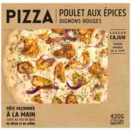 Pizza poulet aux épices oignons rouges 420g