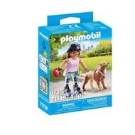 71739 Jeune fille rolleuse avec Retriever