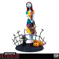 Figurine nightmare before xmas " sally"