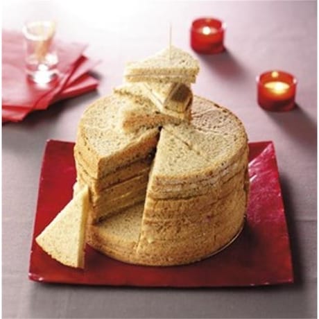 Miche garnie 48 toasts (saumon fumé, jambon cuit, bacon) 1000g
