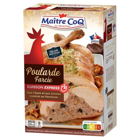 Maitre coq poularde farcie aux cèpes et aux girolles cuisinés en persillade
