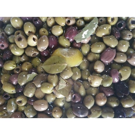 Olives dénoyautées marinées à l'huile