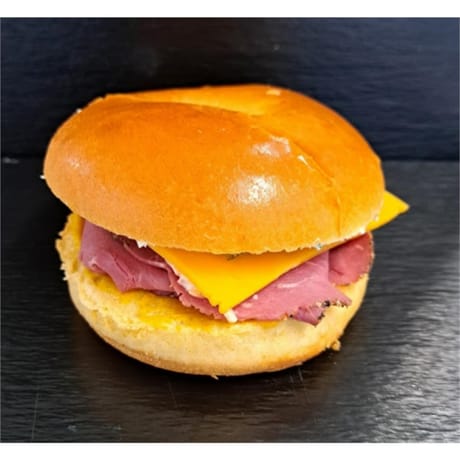 Bagel pastrami