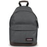Sac a dos eastpak wyoming coloris gris fonce